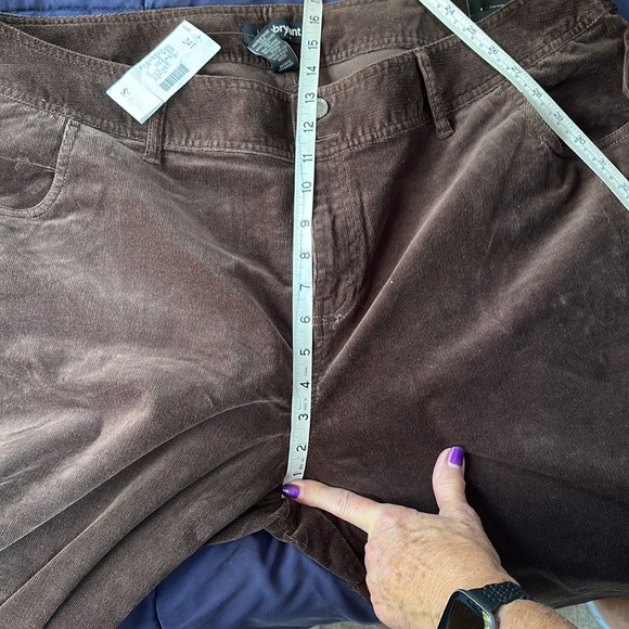 Lane Bryant brown corduroy pants, size 24 tall - Picture 4 of 6